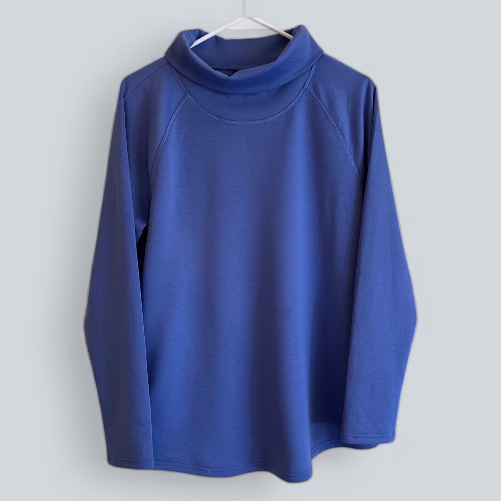 Skechers Heavy Royal Blue Portrait Collar Pullover Top with Zip Pockets Size M